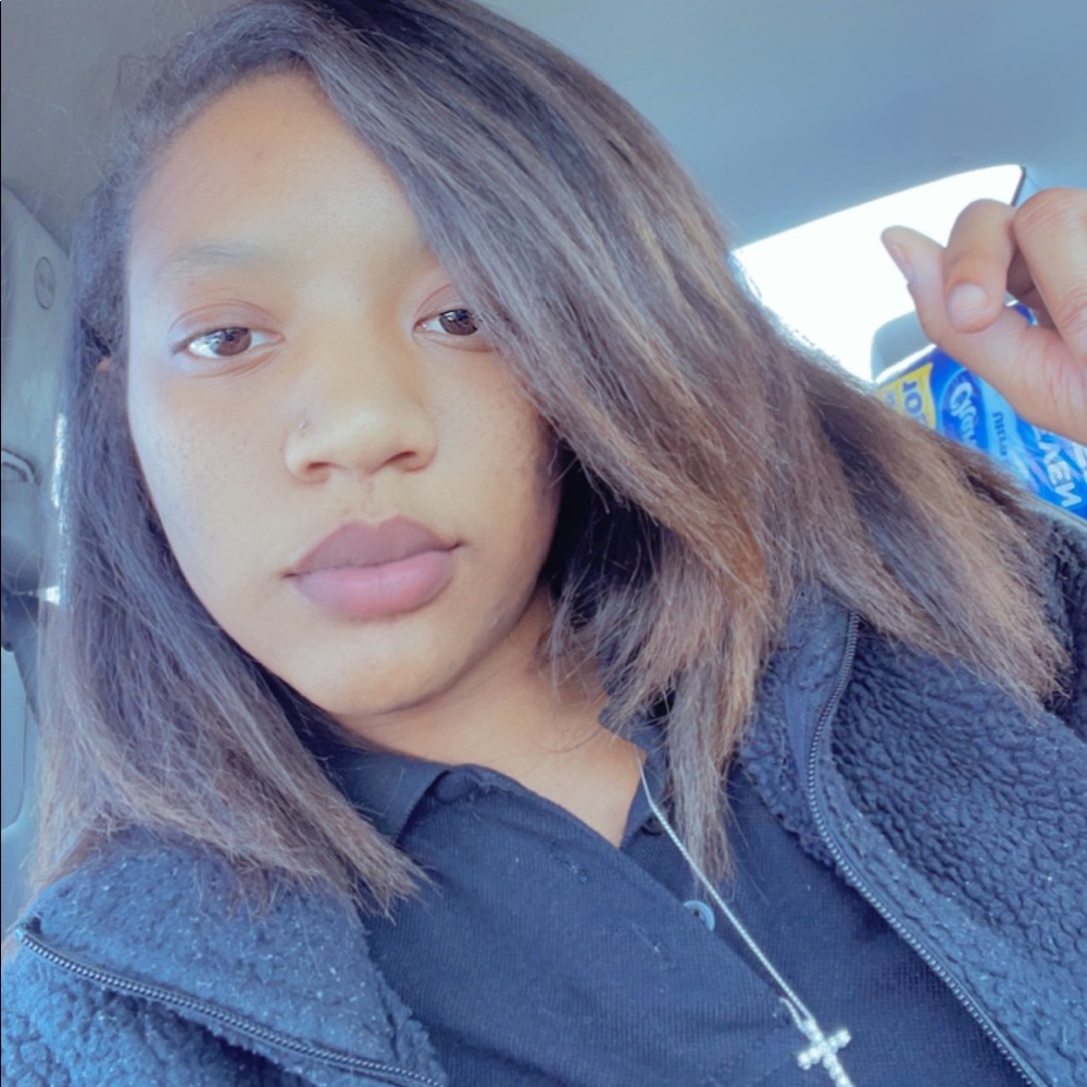 Meet your Posher, Tyronique